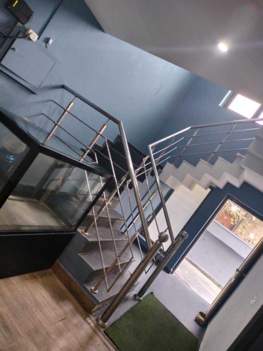 Divine Inn Couple Friendly Hotel Near Sector 51 Metro Station Noida Zewnętrze zdjęcie
