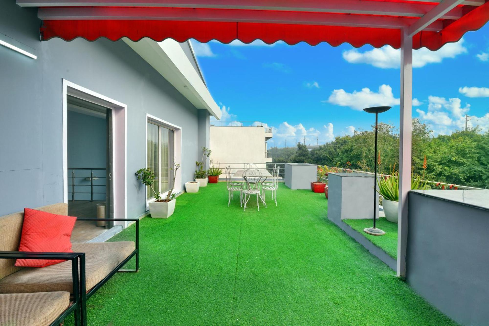 Divine Inn Couple Friendly Hotel Near Sector 51 Metro Station Noida Zewnętrze zdjęcie
